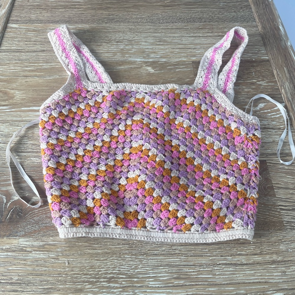 Pastel cropped knit tank top